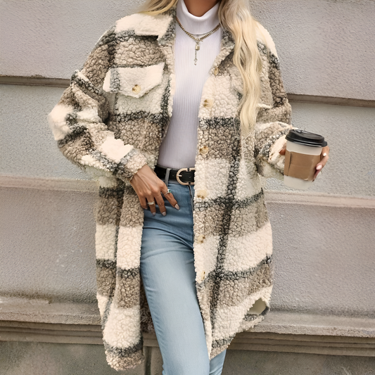 Maren frakke – lang efterårsjakke med lommer