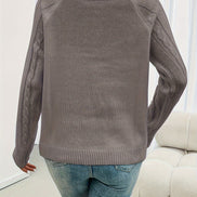 Ravella Strikbluse – Kvinde Sweater med Knapper og Firkantet Halsudskæring