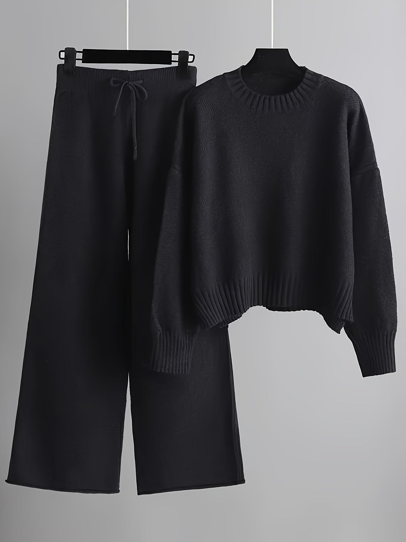 Lunoro To-delt Striksæt – Dame Sweater & Vide Bukser