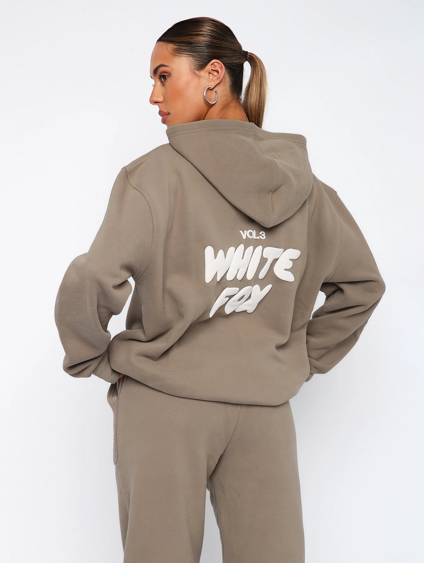 White Fox Luxe Lounge Set – Hoodie & Joggers