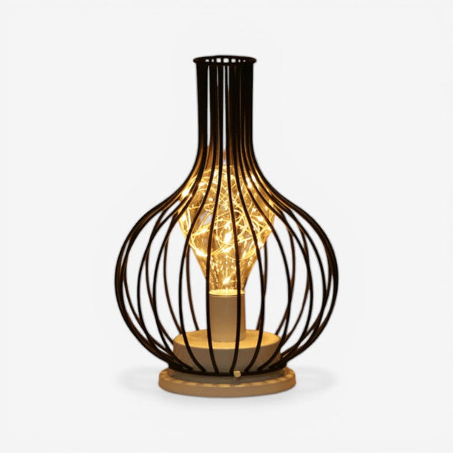 Trinexa bordlampe i stål – lampe med trådkurvdesign til bordplacering