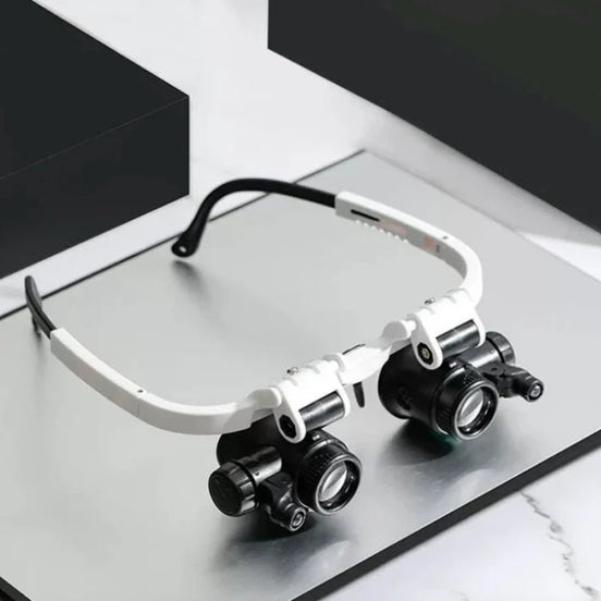Magnexo Forstørrelsesbrille med LED-lys