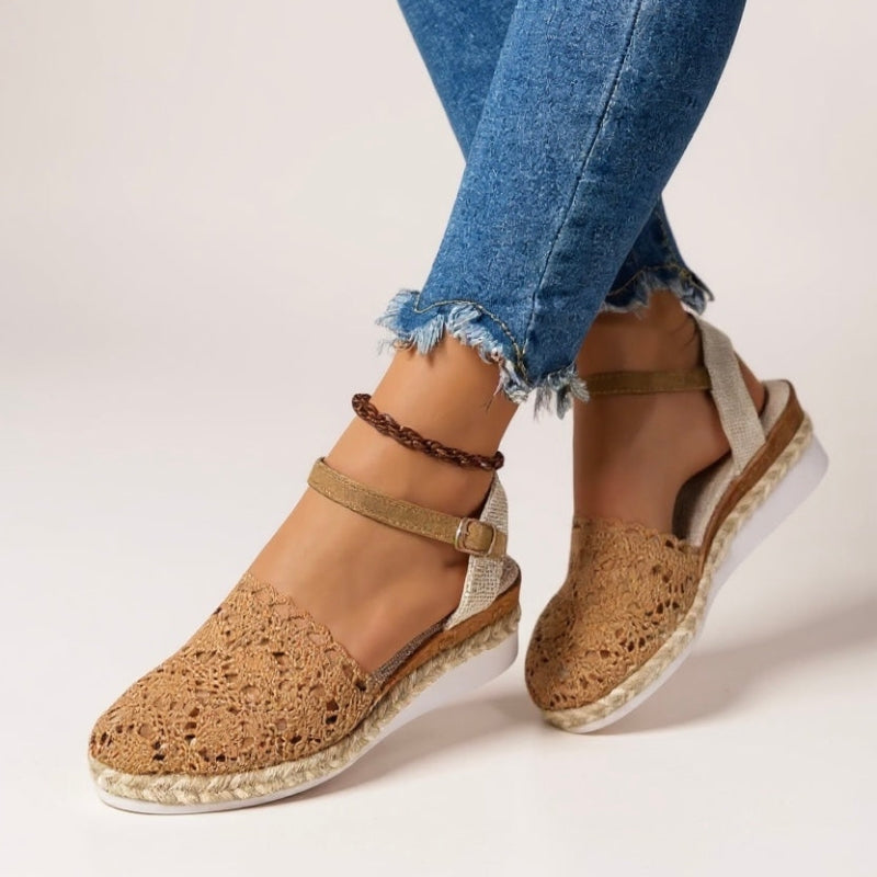 Solmera sandaler dame – sandaler med kraftig sål og ankelrem