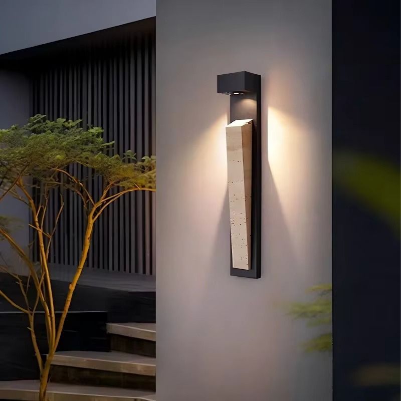Varento LED væglampe i jern – væglampe med kompakt design til vægmontering