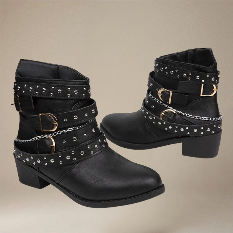 Elviane ankelstøvler med spids snude og justerbart spænde