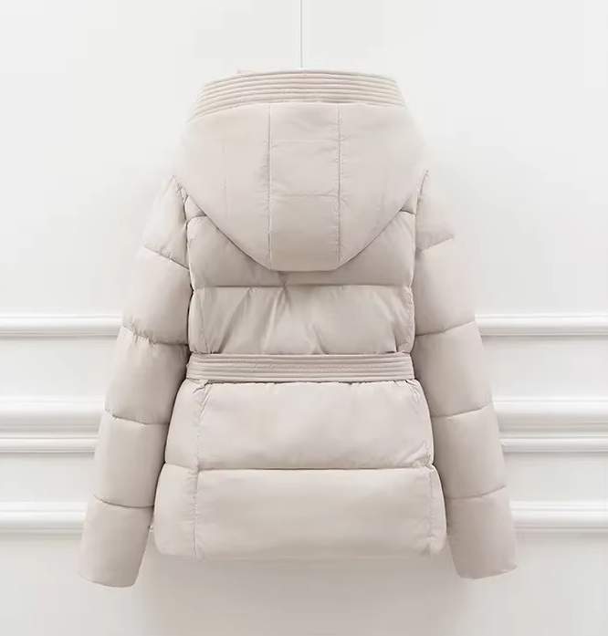 Norella vinterjakke til kvinder – varm og elegant i kort design