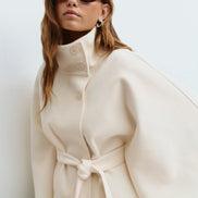 Siv belted cape – lang model med krave og bælte