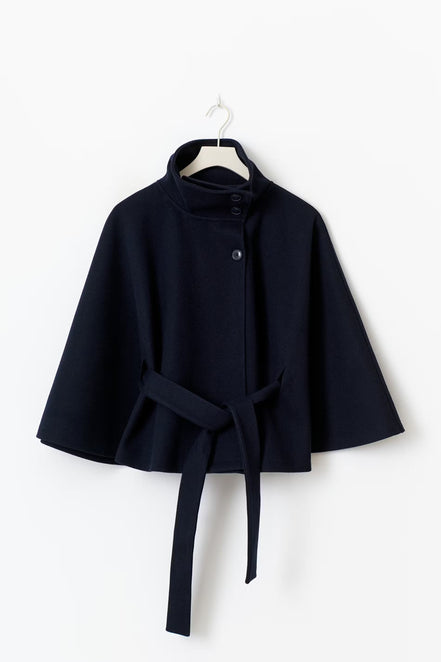 Siv belted cape – lang model med krave og bælte