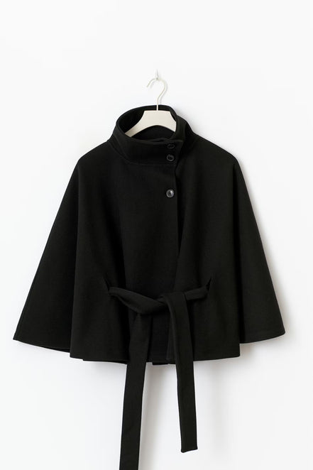 Siv belted cape – lang model med krave og bælte
