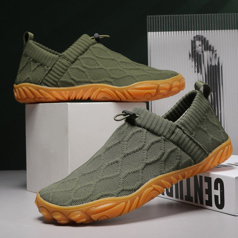 Ravion round toe sneakers