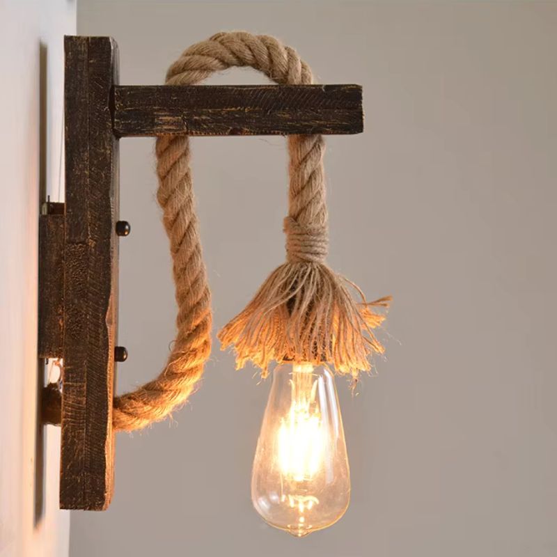 Tavena LED væglampe i træ – vægmonteret lampe i valnød eller træ