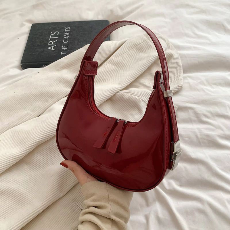 Elvara taske dame – skuldertaske med halvmåneform og justerbar rem