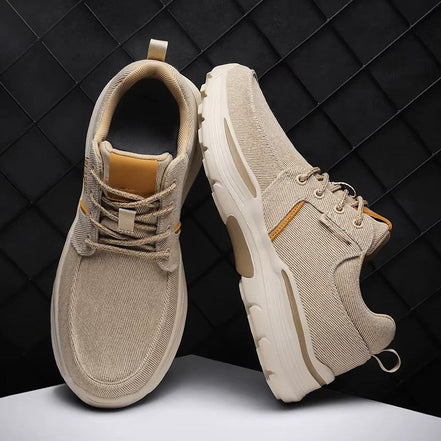 Norvix lace-up sneakers med rund tå