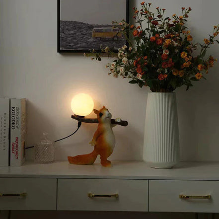Squirena LED mini bordlampe i trædesign