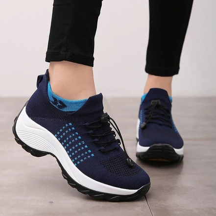 Dame sneakers med slip-on design og plateausål – Virella