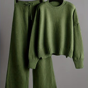 Lunoro To-delt Striksæt – Dame Sweater & Vide Bukser