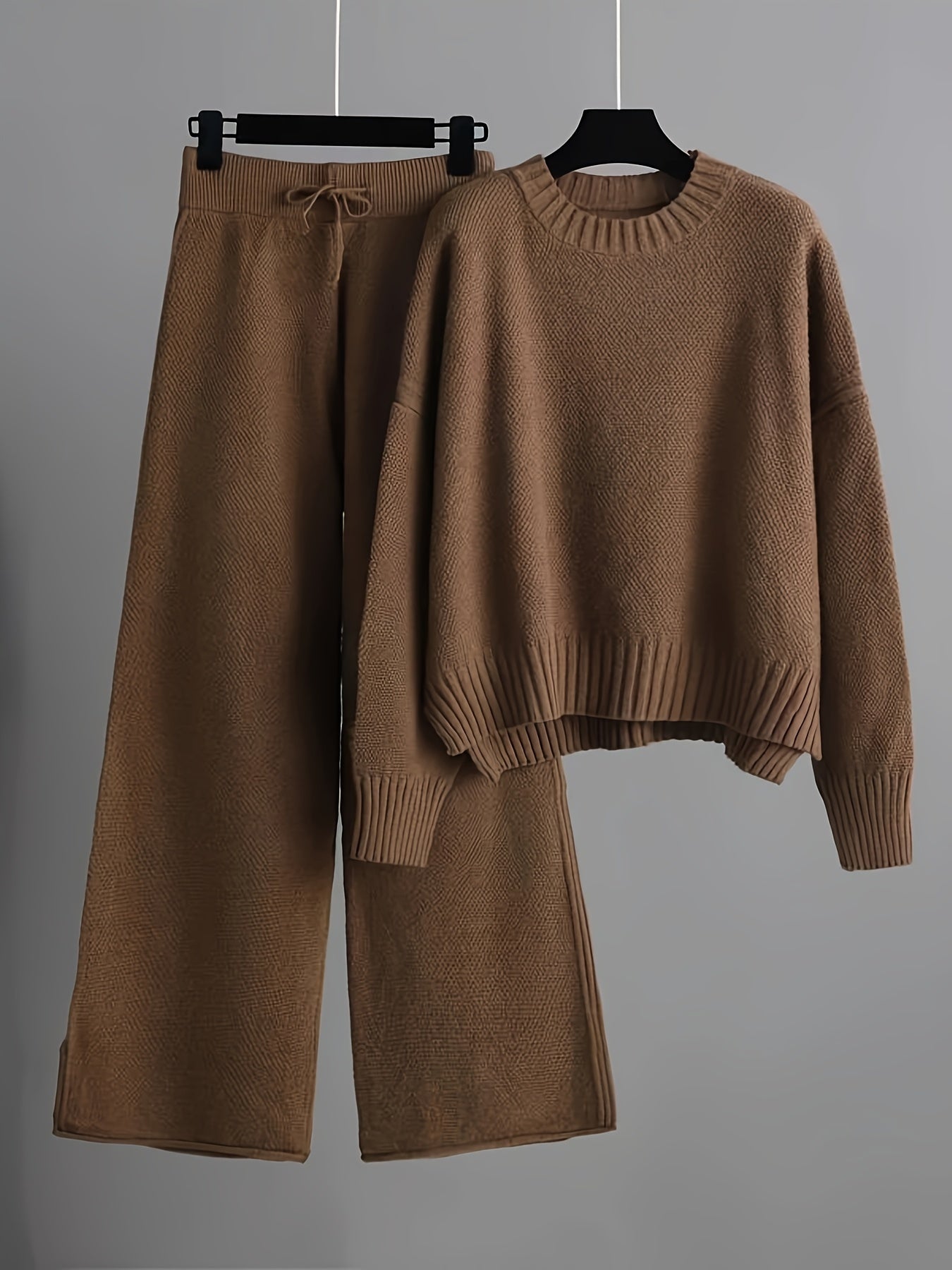 Lunoro To-delt Striksæt – Dame Sweater & Vide Bukser