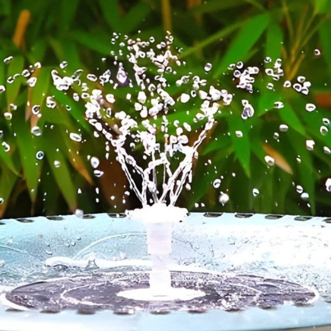 SolarRipple havefontæne – solcelledrevet rund model