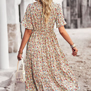 Florayne Let kjole med V-hals og blomsterprint