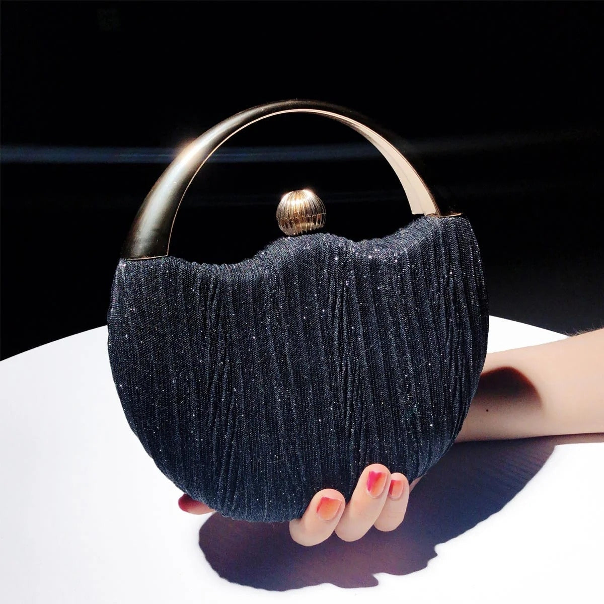 Velmora taske dame – clutch taske med lynlås og håndtag