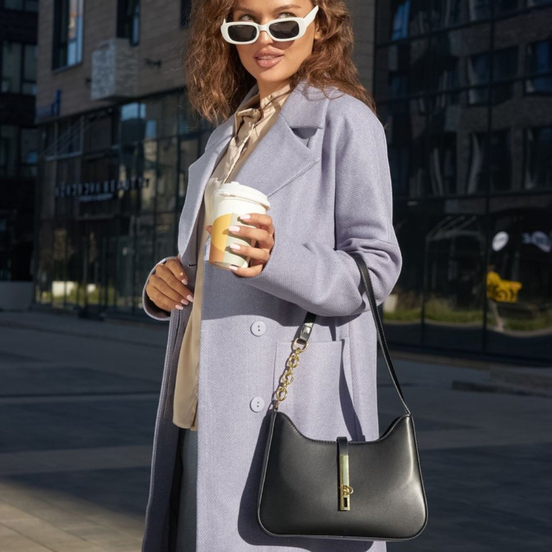 Elviana shoulder bag med justerbar rem