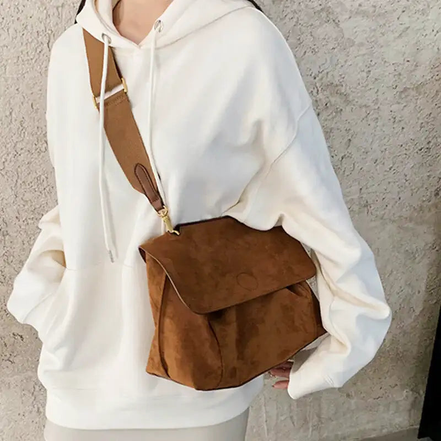 Bravena taske dame – crossbody taske med justerbar rem og stort rum