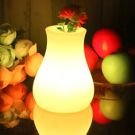 Lumivara LED vaselampe – genopladelig bordlampe med farveskift