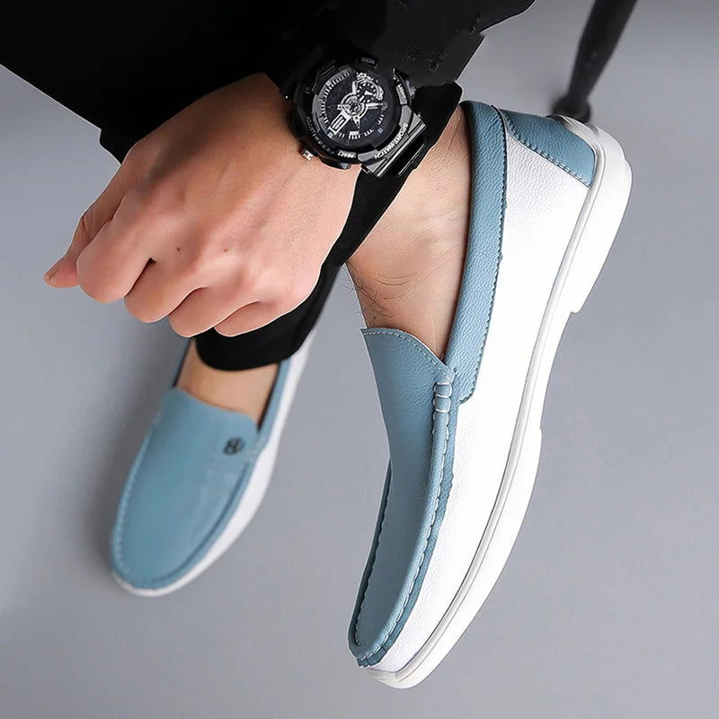 Herremokkasiner med slip-on design og rund tå – Corvian