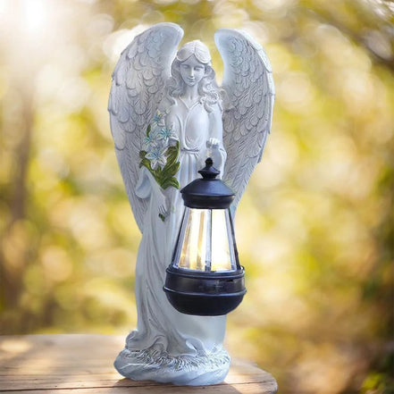 Seralyn solcellelampe med engel figur – LED lampe i plastik til jordplacering