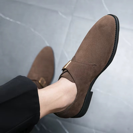 Herresko med spids tå og monk strap – formelle sko med skridsikker sål – Veltrano