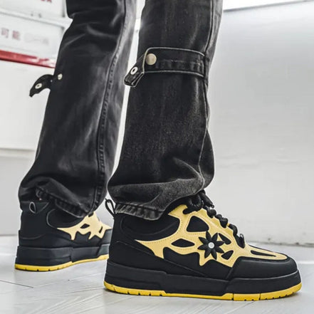Zavero round toe sneakers med snørelukning