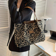 Leovira taske dame – skuldertaske med leopardprint og justerbar rem
