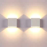 Selvara LED væglampe – lampe i aluminium med rektangulært design til vægmontering