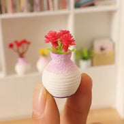 Varena mini blomstervase i resin – lille vase til bord eller hylde