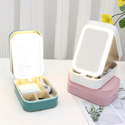 Lumivelle makeup organizer – makeup boks med LED spejl og rumopdeling