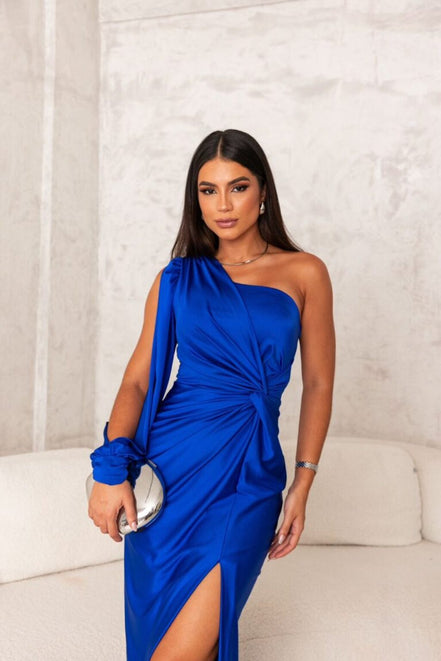 Selvoria dame maxikjole – one shoulder kjole med drapering og slids