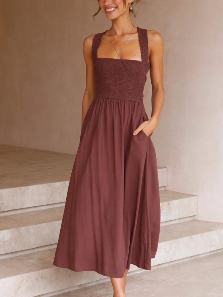 Maribel ærmeløs kjole med brede stropper og lommer