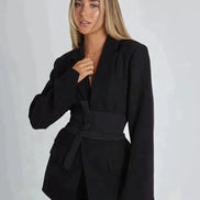 Elisa belted blazer – lang model med aftageligt bælte