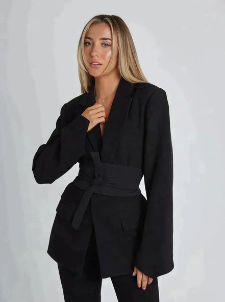Elisa belted blazer – lang model med aftageligt bælte