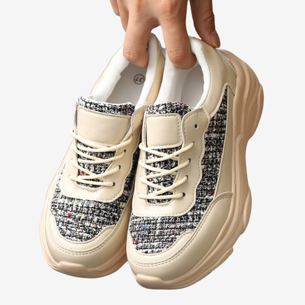 Rivon snøresneaker med skridsikker sål
