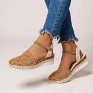 Solmera sandaler dame – sandaler med kraftig sål og ankelrem