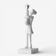 Karvion dekorativ figur i harpiks – karakterformet statue til bord eller hylde