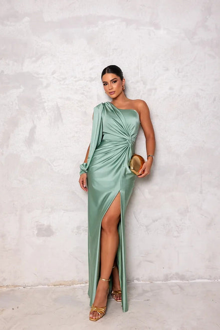 Selvoria dame maxikjole – one shoulder kjole med drapering og slids