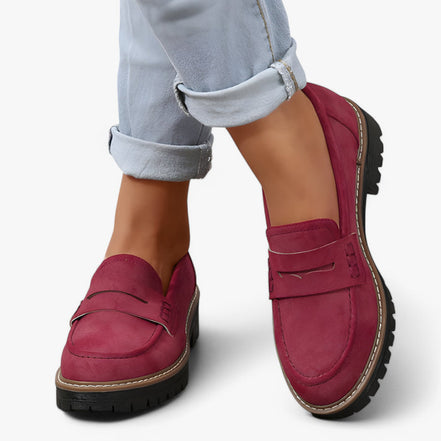Marvella loafers med slip-on design og stabil hæl