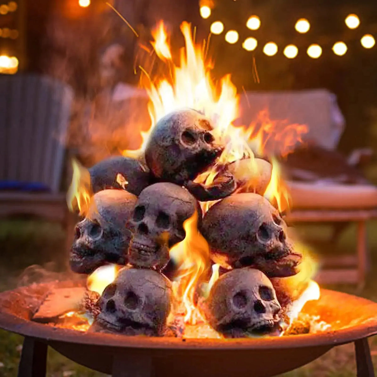Ceramiczna gotycka czaszka na dekorację halloweenową – Skelvara
