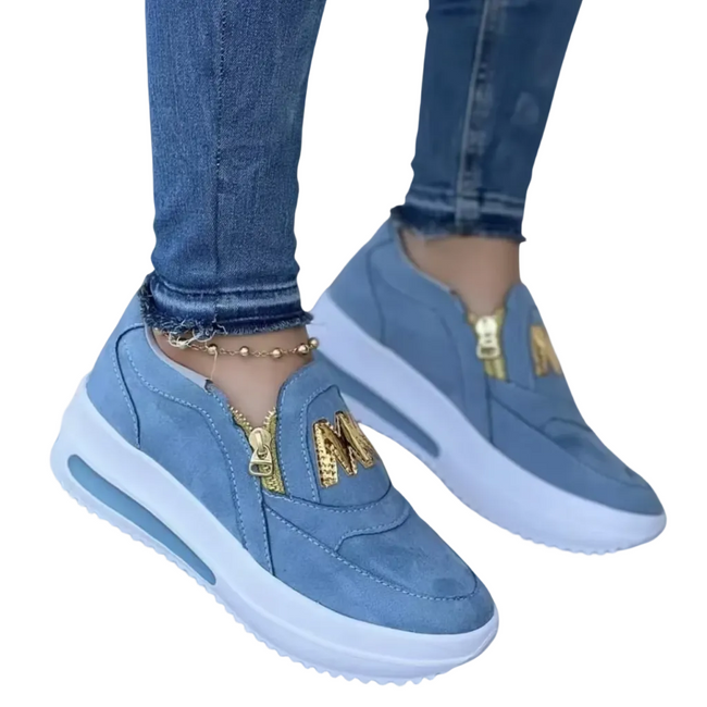 ZipStep sneakers – modieus en comfortabel, met een handige rits voor gemakkelijke toegang. Perfect voor dagelijks gebruik, biedt stijl en comfort in één.