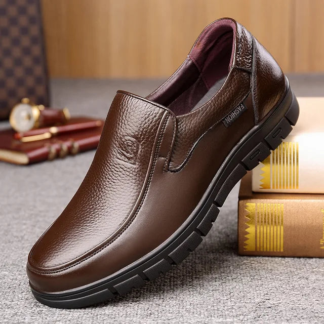 Lorento loafers i læder med elastisk slip-on design
