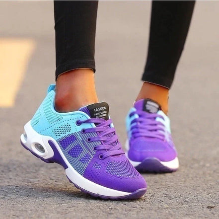 Sneakers med støttende indersål, skridsikker sål og alsidigt design