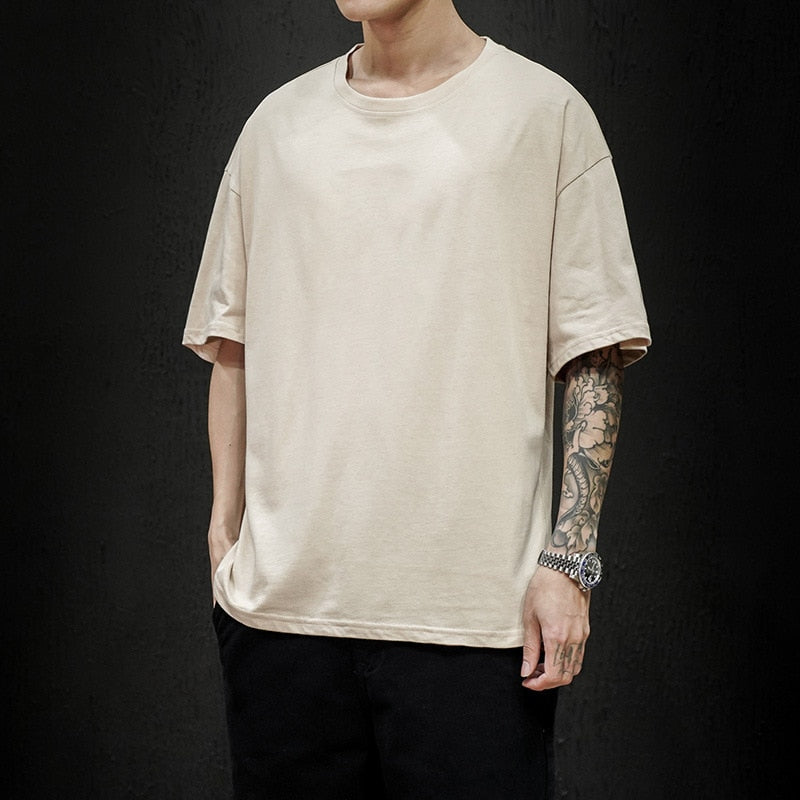 Averon oversized T-shirt – rund hals og firkantet pasform