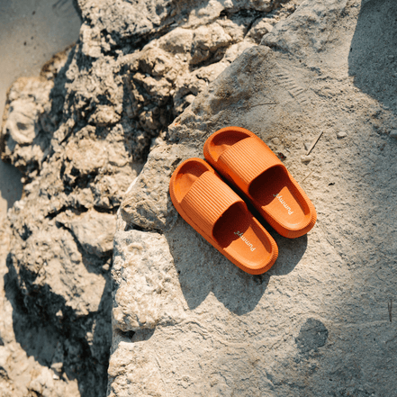 Avelia damesandaler – slip-on sandaler med åben tå og bred rem